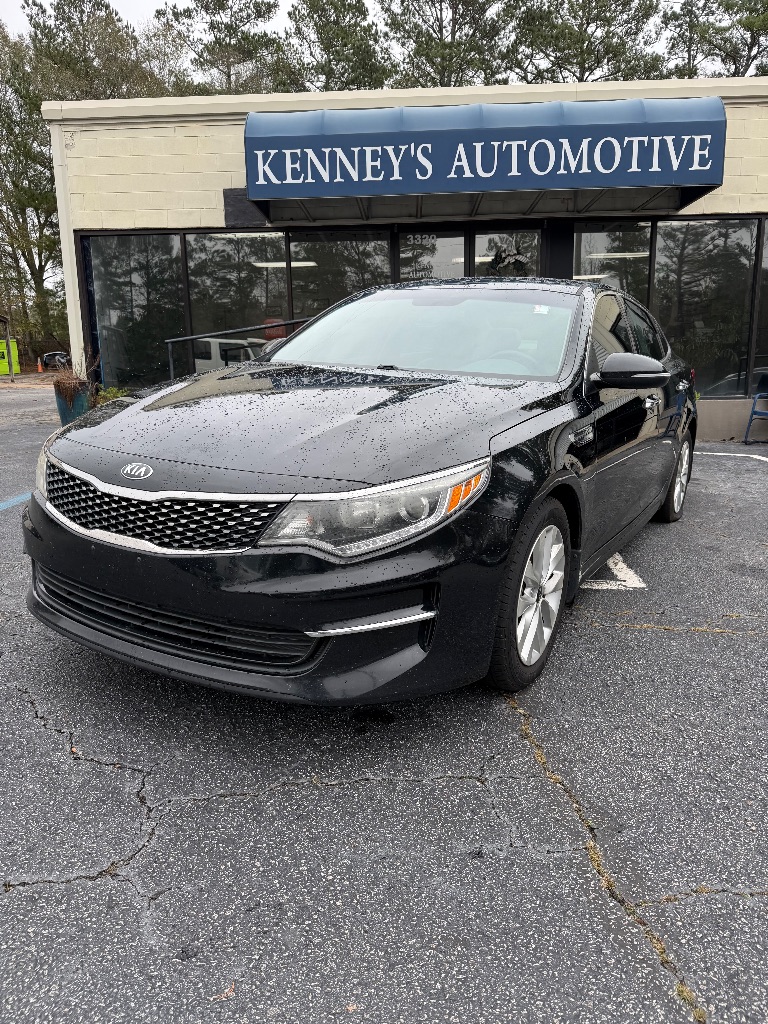 2018 Kia Optima EX's photo