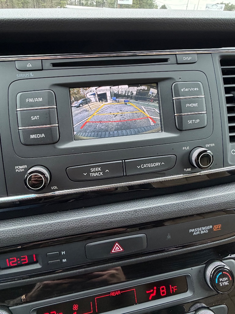 2016 Kia Sedona EX - Photo 12