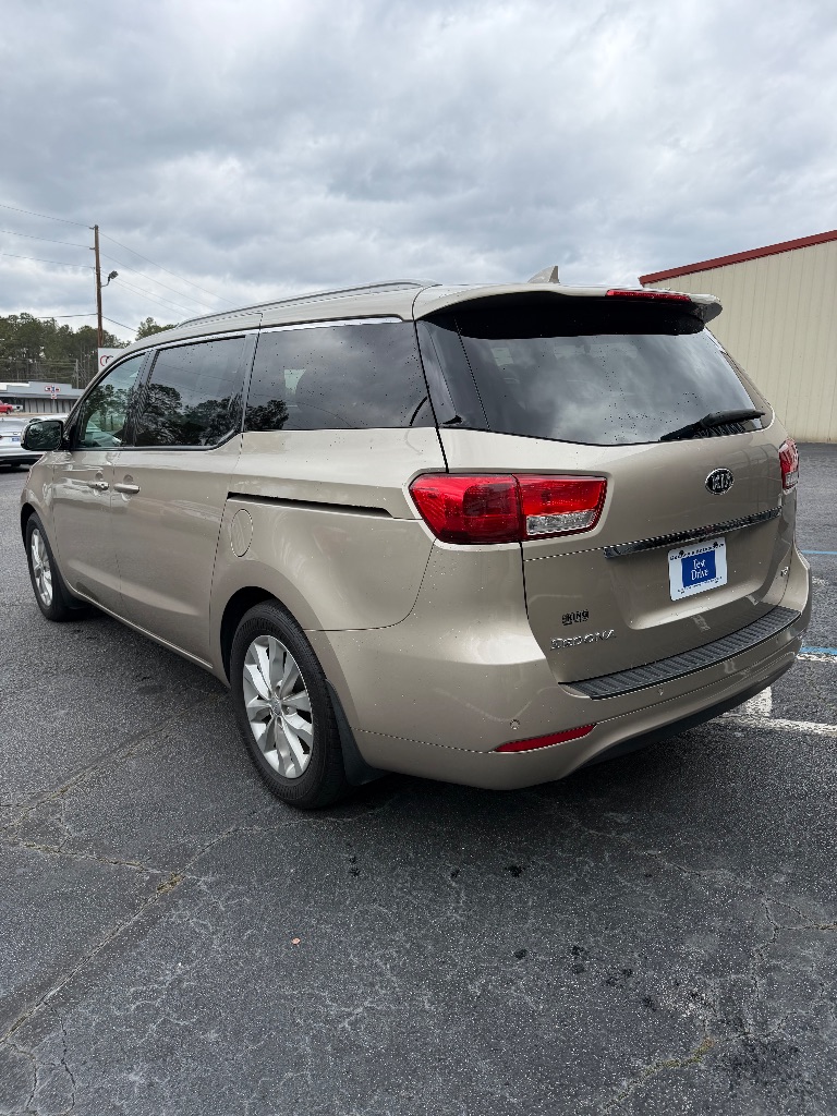 2016 Kia Sedona EX - Photo 9