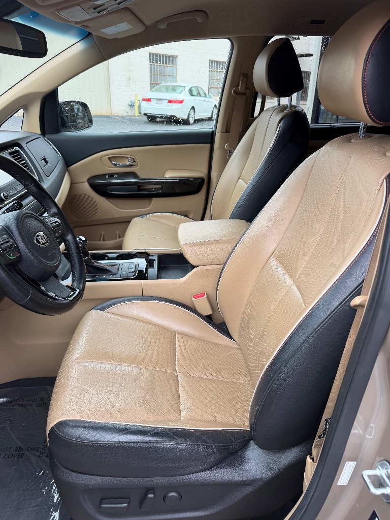 2016 Kia Sedona EX - Photo 10