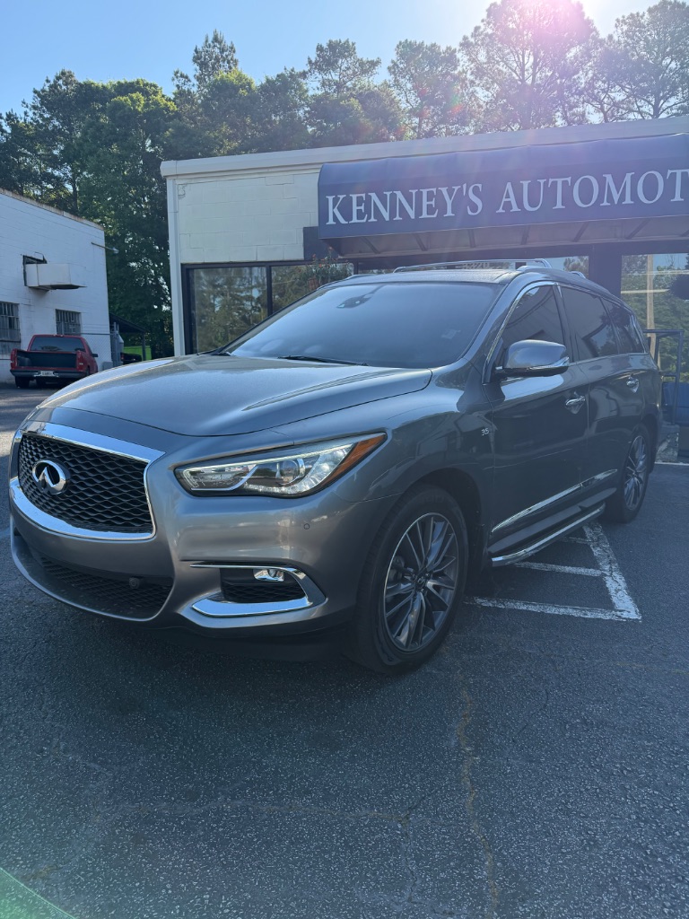 2017 INFINITI QX60 Base
