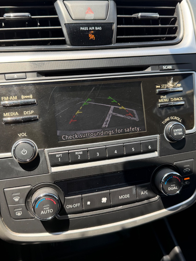 2017 Nissan Altima SV - Photo 11