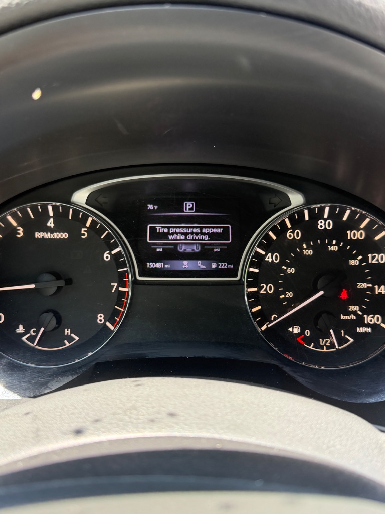 2017 Nissan Altima SV - Photo 9