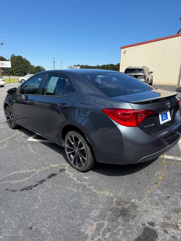 Toyota Corolla photo 4
