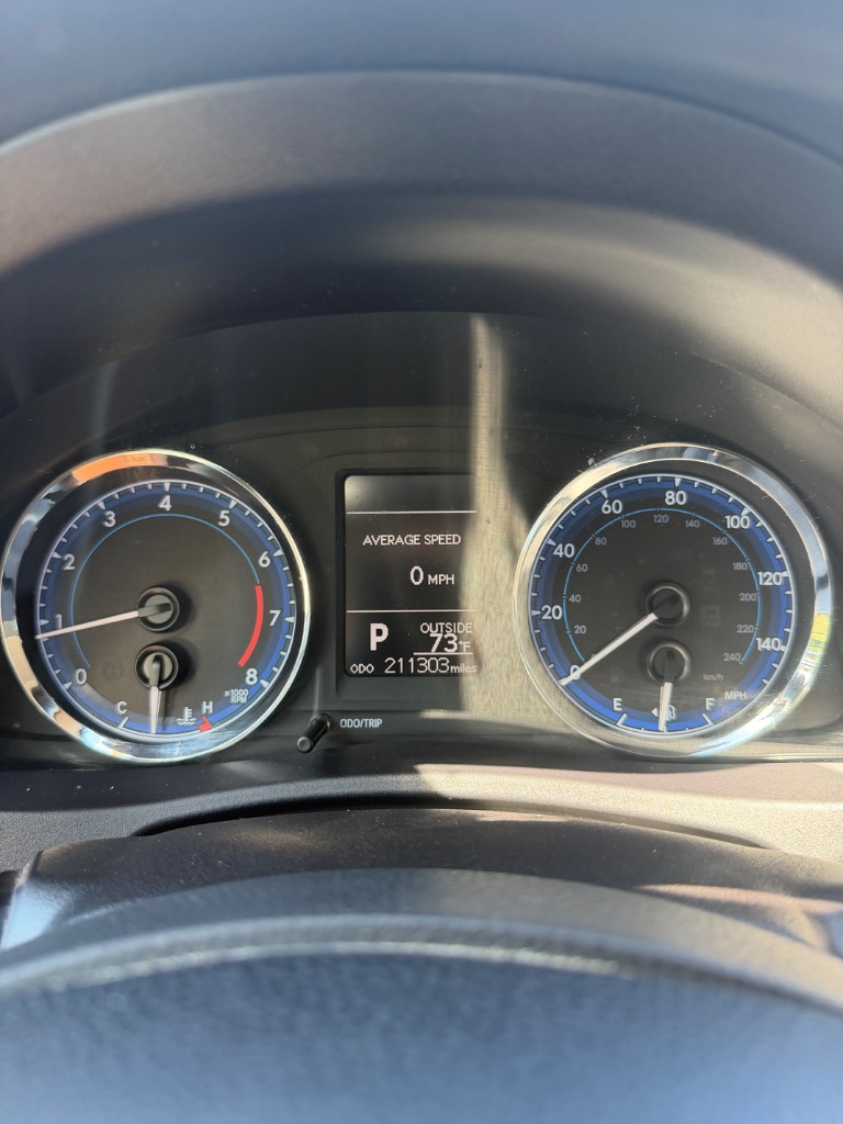 Toyota Corolla photo 8