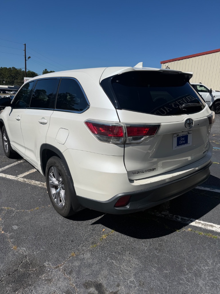 Hyundai Sonata photo 7