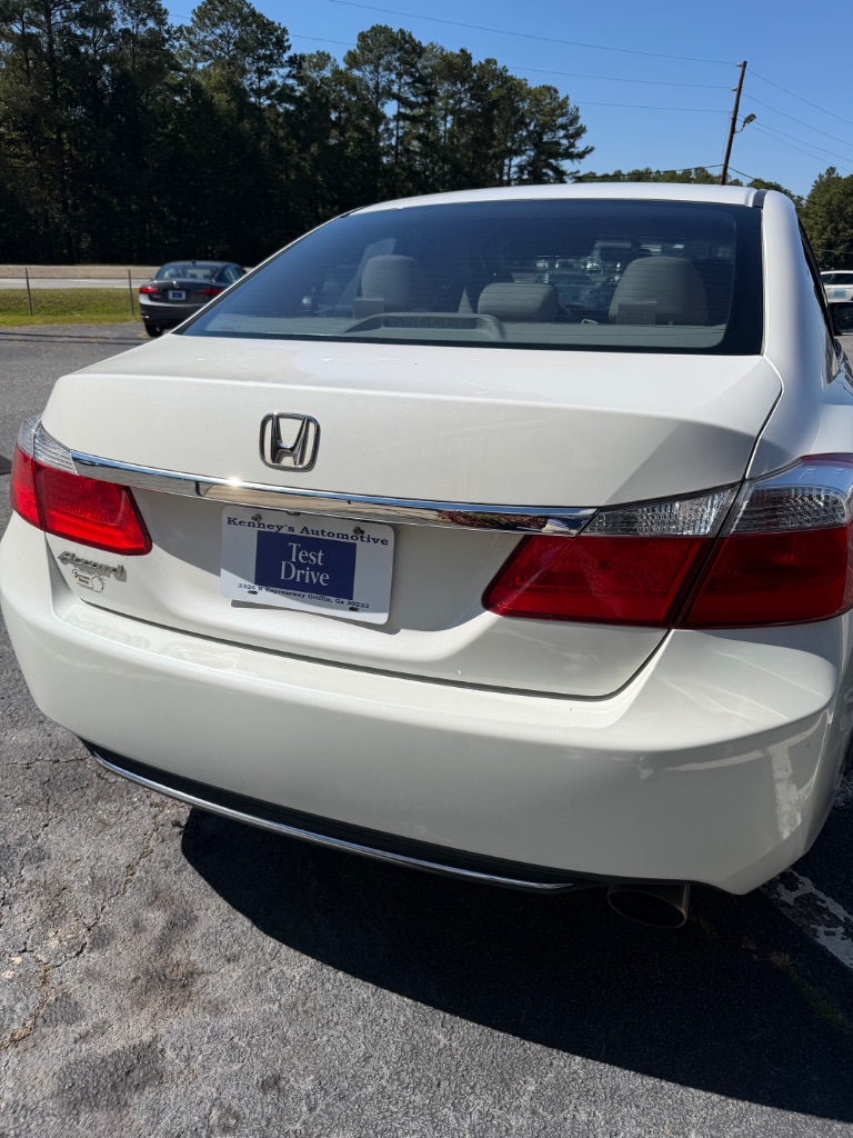 Honda Accord photo 4
