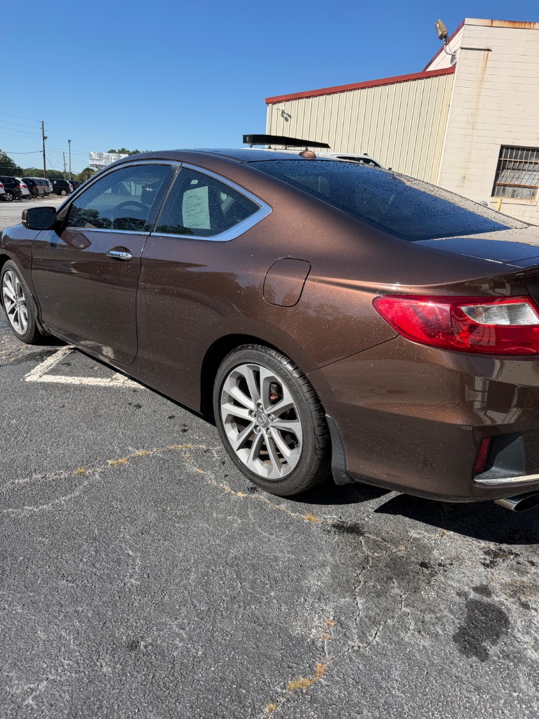 Honda Accord photo 6