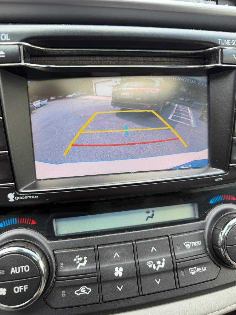 Toyota RAV4 photo 13