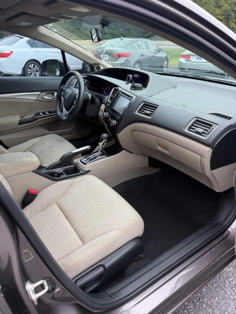 Honda Civic photo 4
