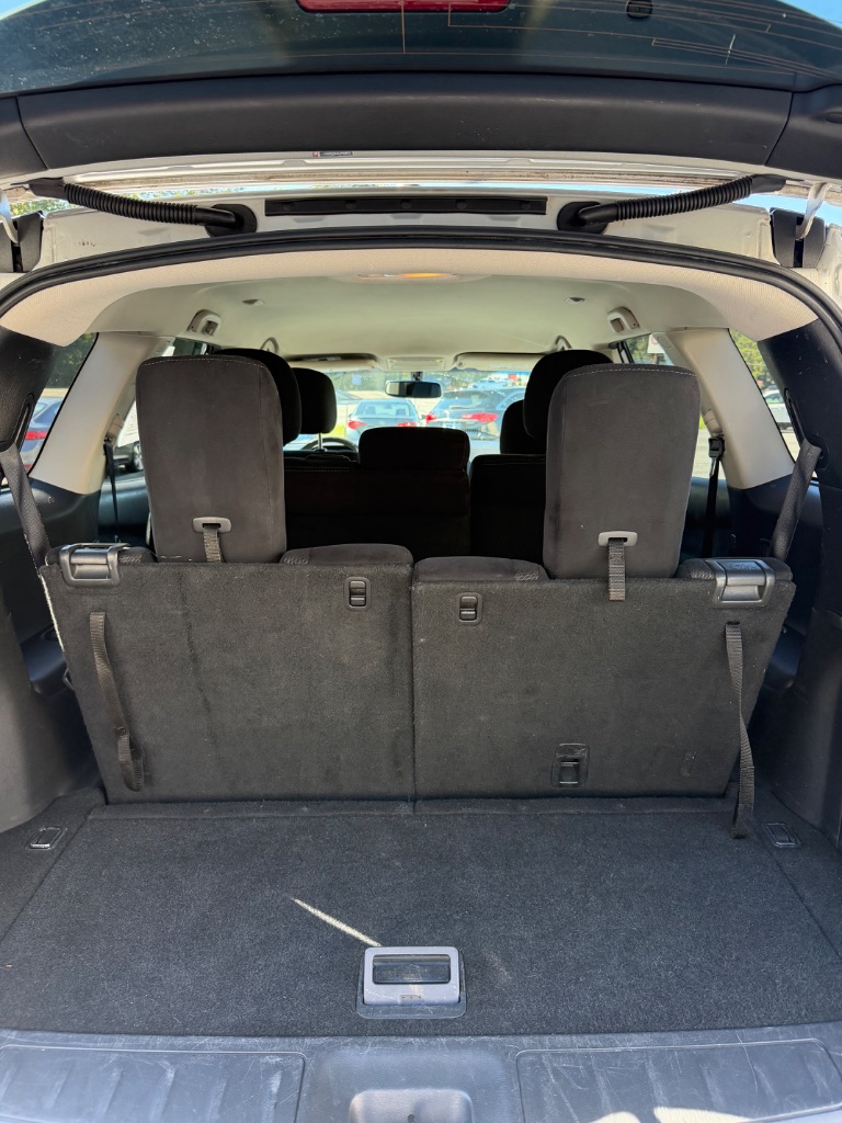 Nissan Pathfinder photo 4